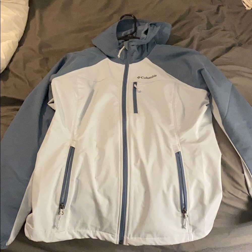 Columbia Jacket - Picture 2 of 3